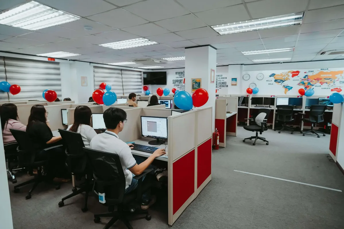 Callnovo bilingual virtual assistant helping immigration lawyers handle Chinese client intake efficiently