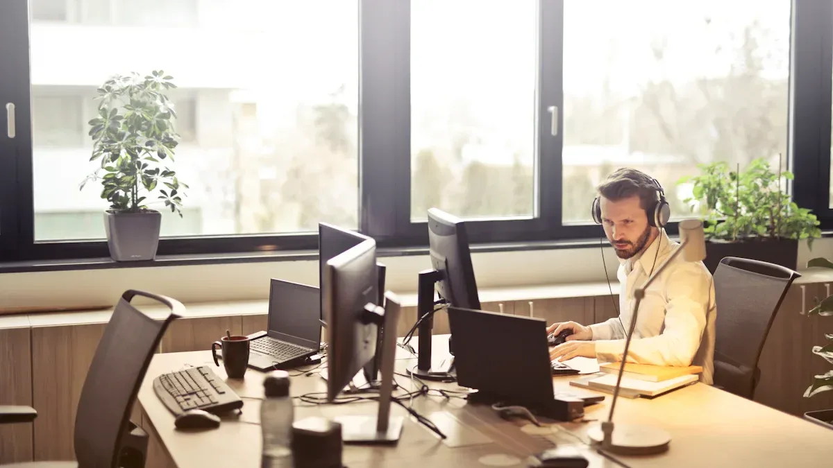 Call Regions Customer Service in 2025: 3 Fast Ways to Reach a Real Human