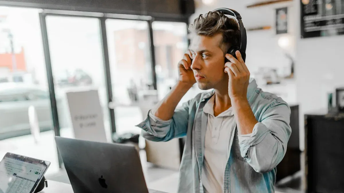 Essential Metrics & KPIs in Call Center Analytics