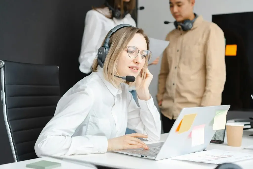 multilingual virtual assistants