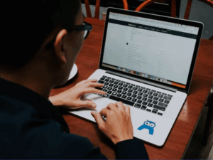 Mandarin & English bilingual virtual assistant