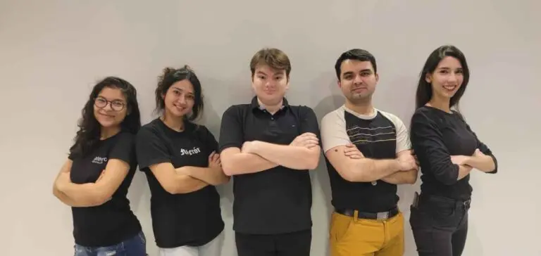 trilingual healthcare virtual assistants