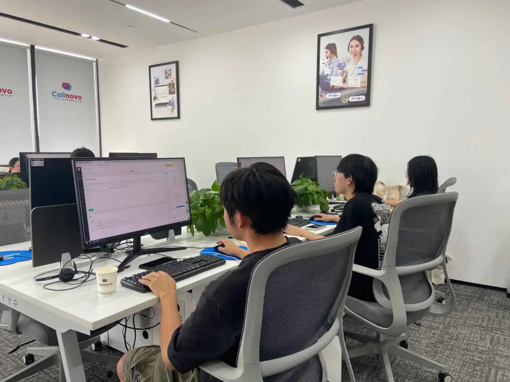 trilingual virtual assistants