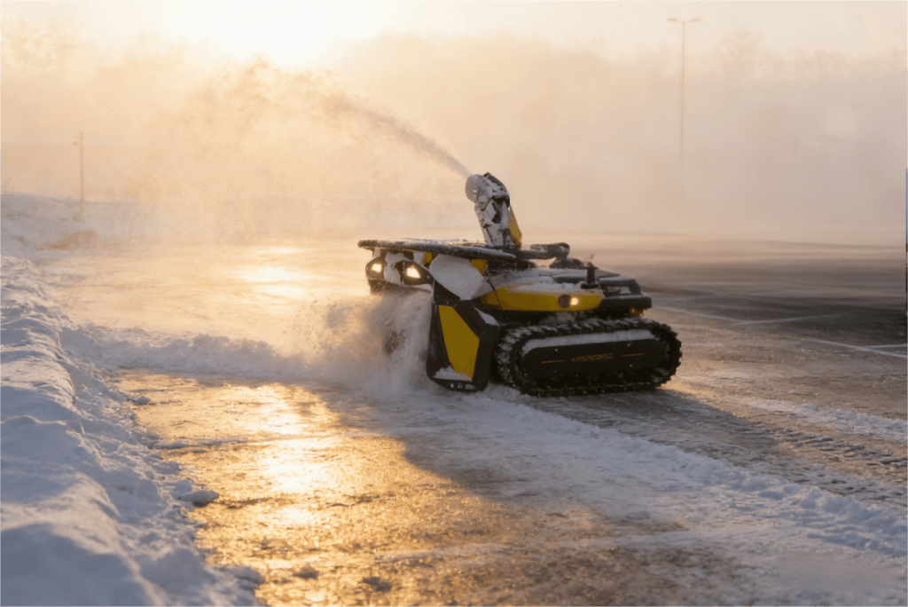 扫雪机器人出海