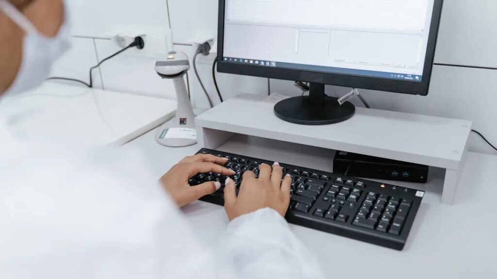 Remote medical data entry service